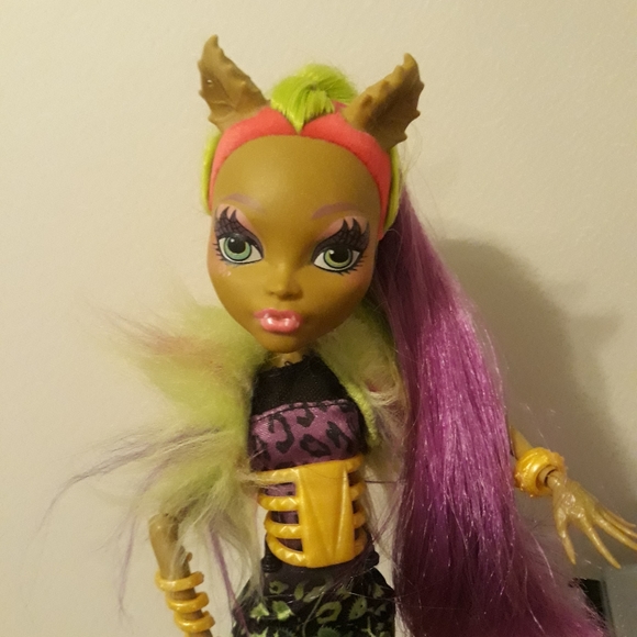 clawvenus monster high doll